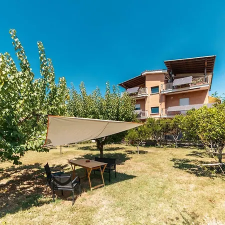 Couette-café Il Giardino Di Gabri 4*